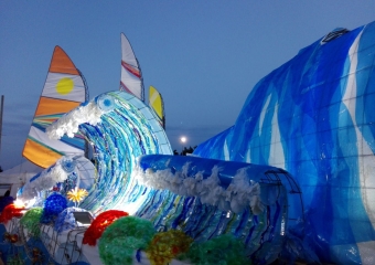 Il Carro "Surf e Windsurf" di sera