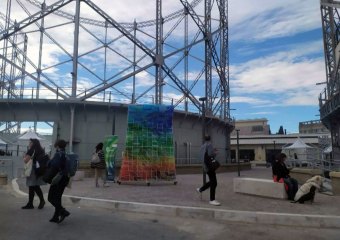 ONDA di GIOIA - 2021   Installazione con 1000 Bottiglie PET riciclate - MakerFaireRome